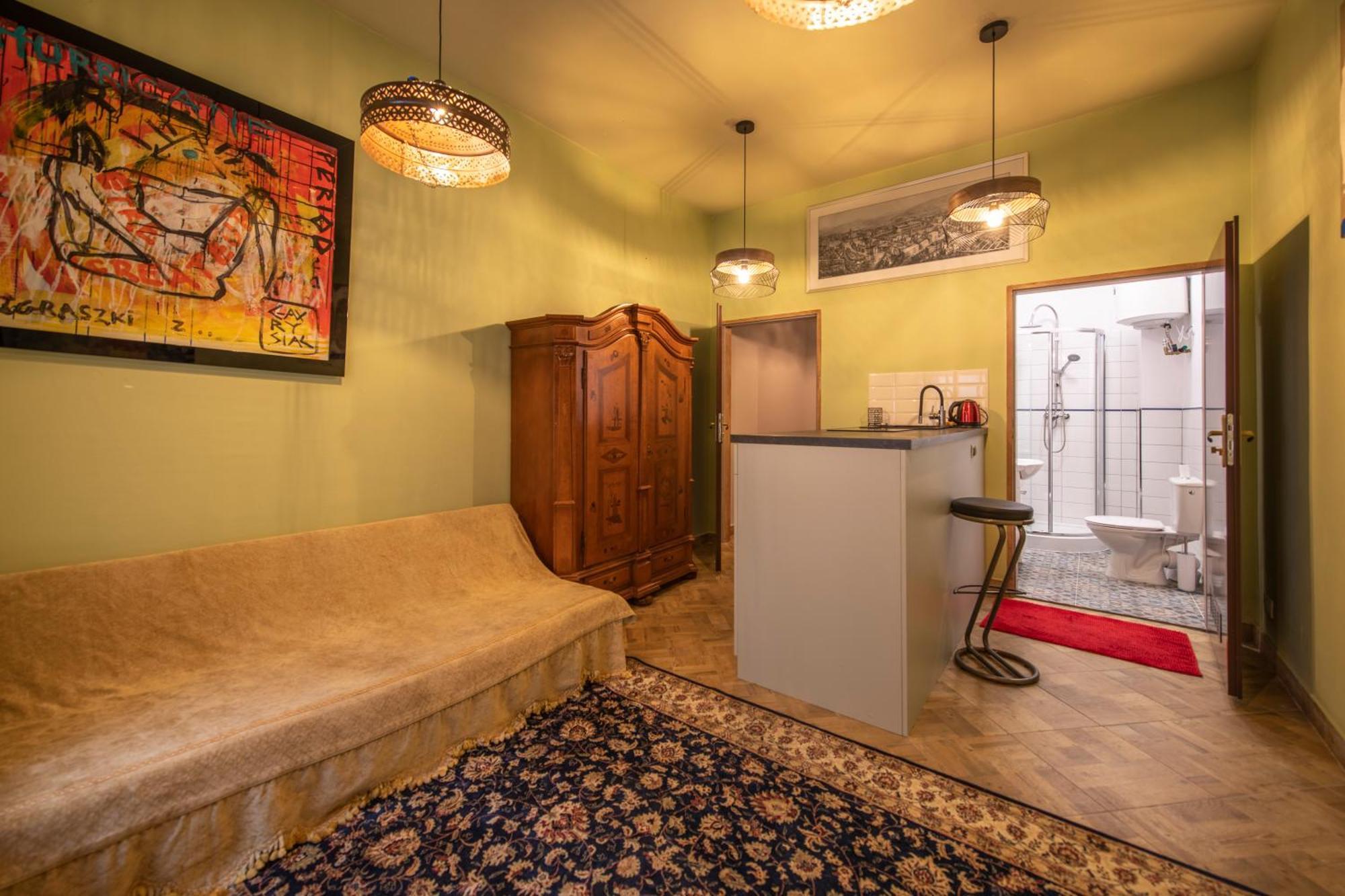 Apartament Artystyczny W Rynku. Ladek-Zdroj Exterior foto